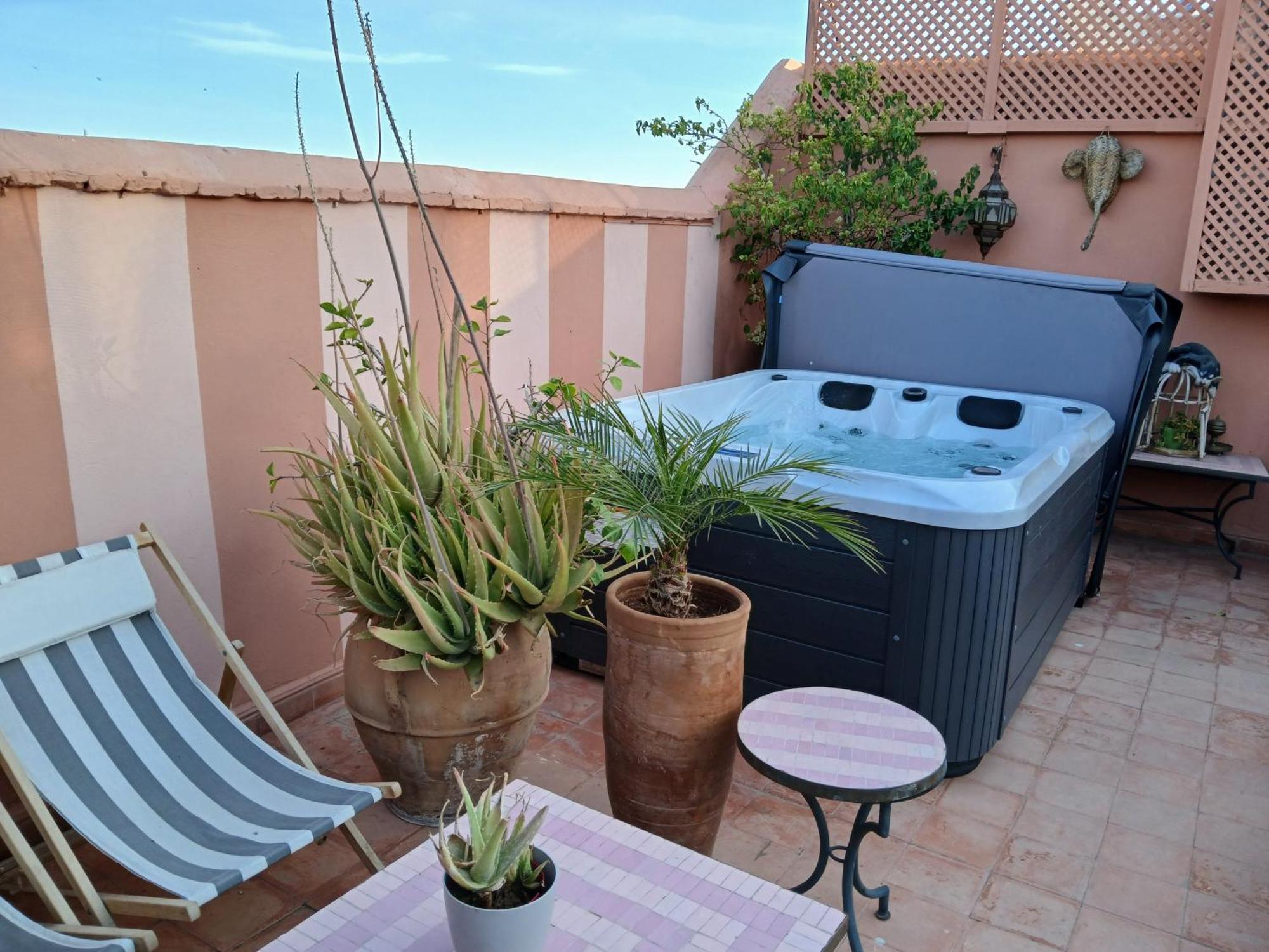 Riad Lauriers Blancs Marrakesh Ngoại thất bức ảnh
